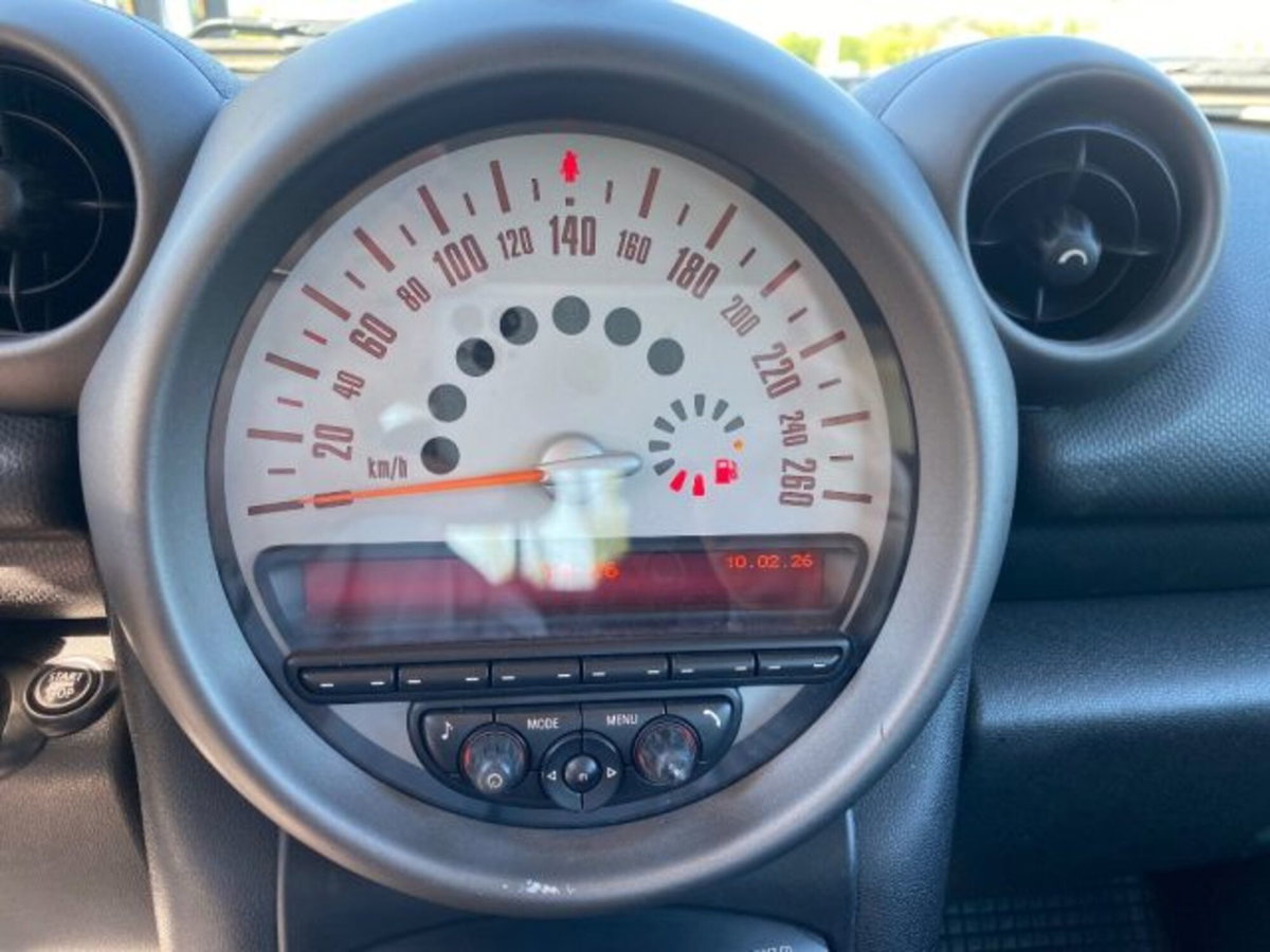 MINI Mini Countryman 1.6 Cooper D Countryman (12)