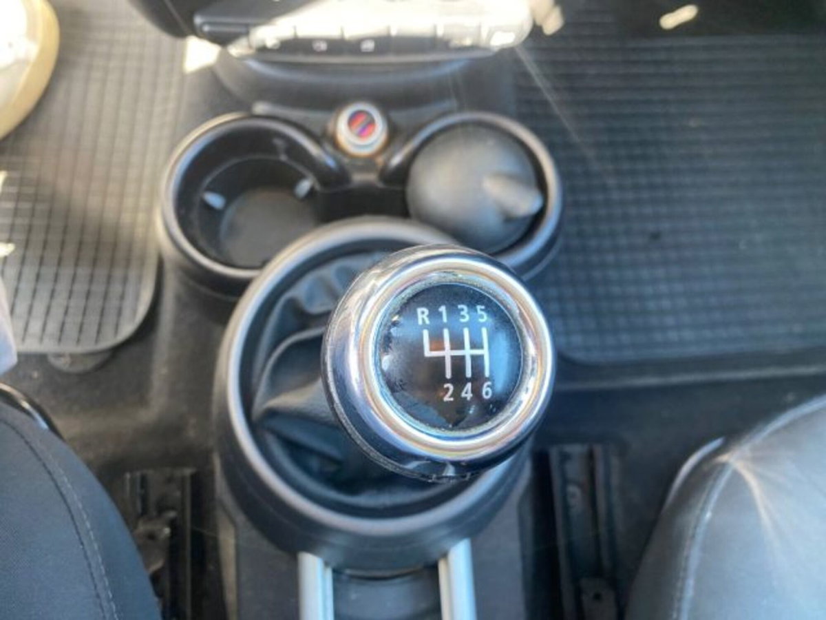 MINI Mini Countryman 1.6 Cooper D Countryman (14)
