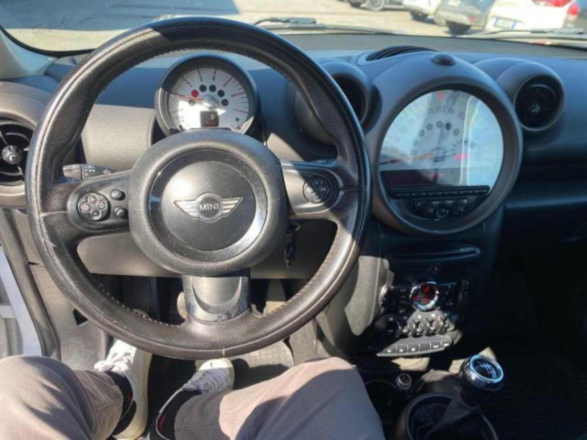 MINI Mini Countryman 1.6 Cooper D Countryman (15)