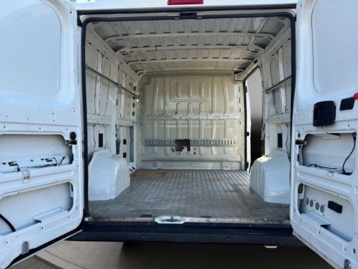 Citroen Jumper Furgone 35 BlueHDi 140 S&S PLM-SL-TM-DC Furgone Heavy (15)