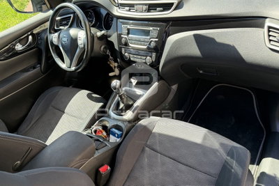 Nissan Qashqai 1.5 dCi Acenta (10)