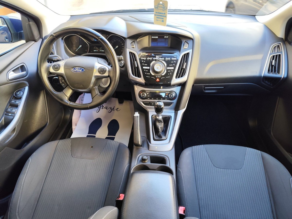 Ford Focus Station Wagon 1.6 TDCi 115 CV SW Titanium (20)