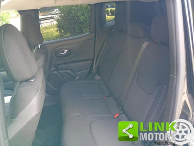 Jeep Renegade 1.3 T4 DDCT Limited (13)