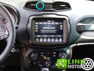 Jeep Renegade 1.3 T4 DDCT Limited (18)