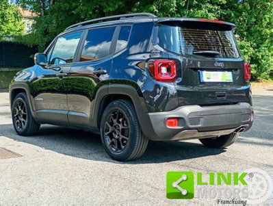 Jeep Renegade 1.3 T4 DDCT Limited (3)