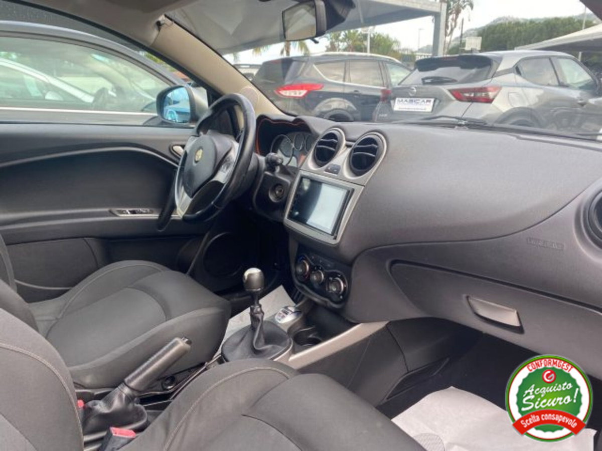 Alfa Romeo MiTo 1.3 JTDm-2 95 CV S&S Distinctive (9)