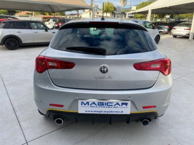 Alfa Romeo Giulietta 2.0 JTDm Super 175cv tct (5)