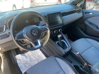Renault Clio TCe 90 CV 5 porte Techno (7)