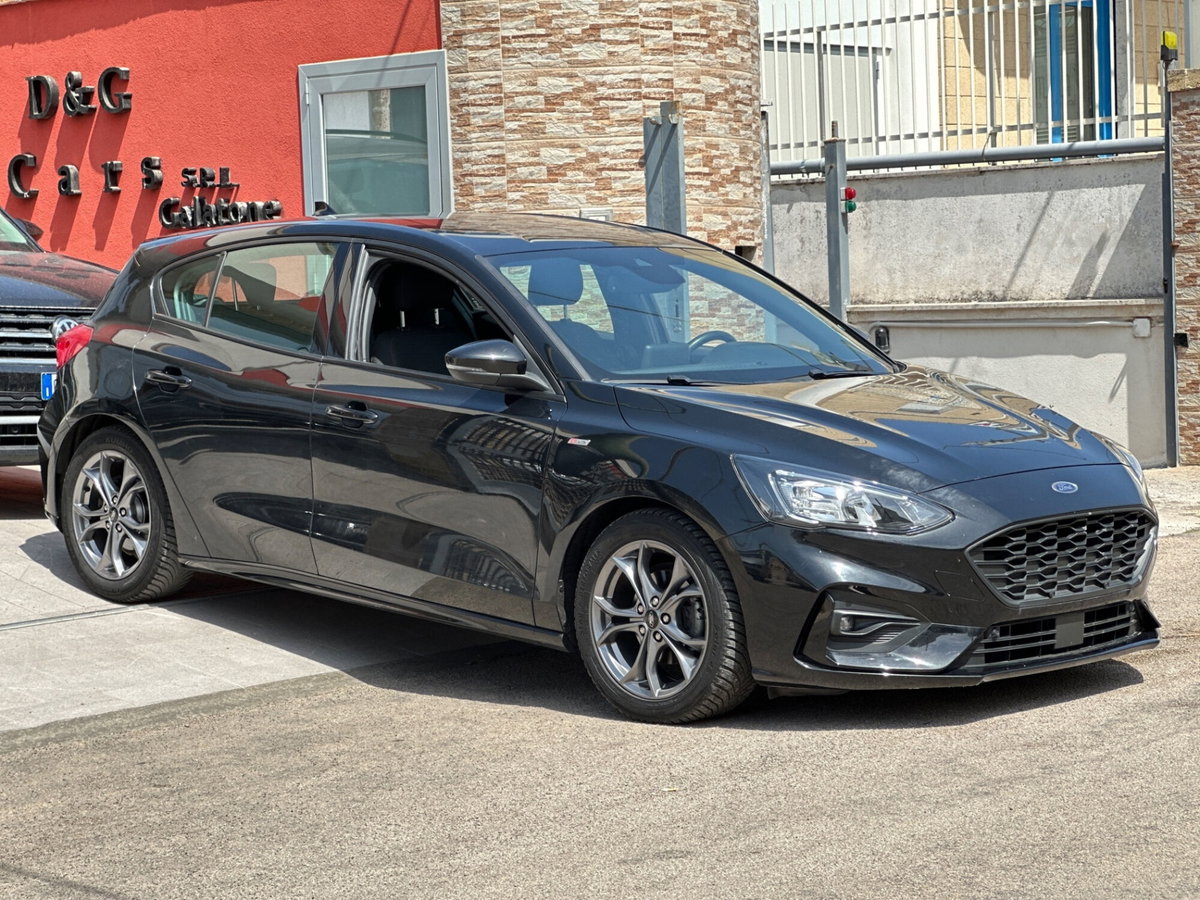 Ford Focus 1.5 EcoBlue 120 CV automatico 5p. ST-Line X (2)