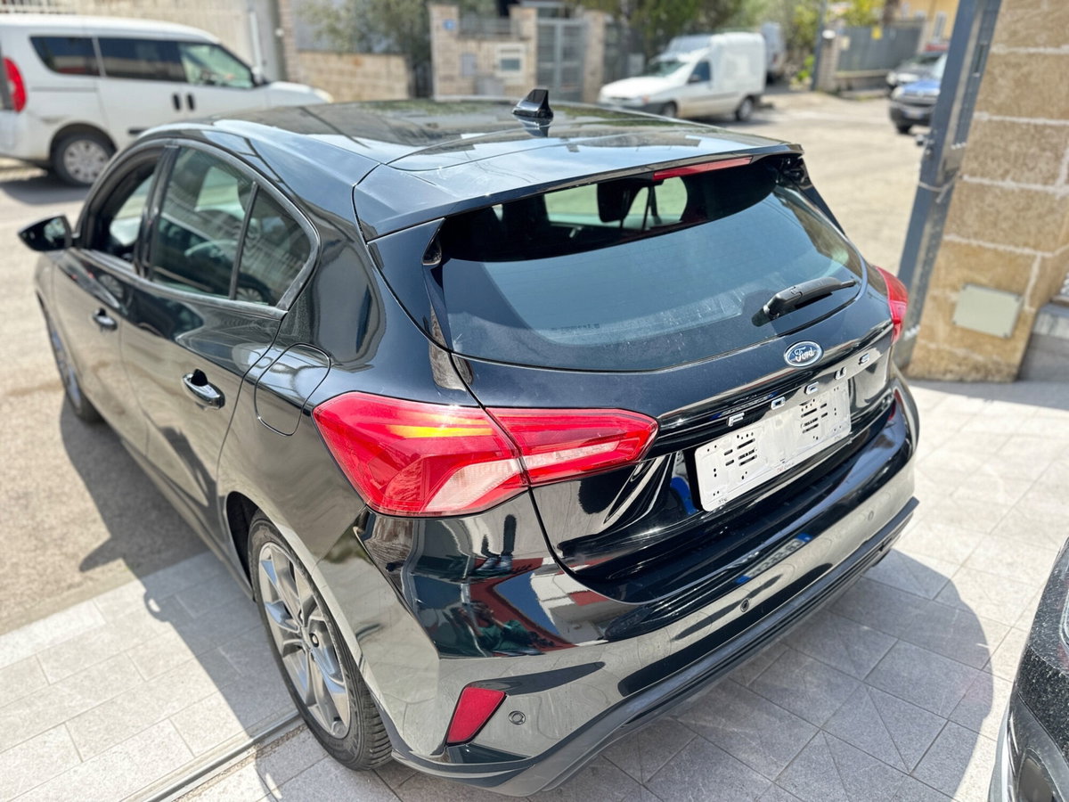 Ford Focus 1.5 EcoBlue 120 CV automatico 5p. ST-Line X (4)
