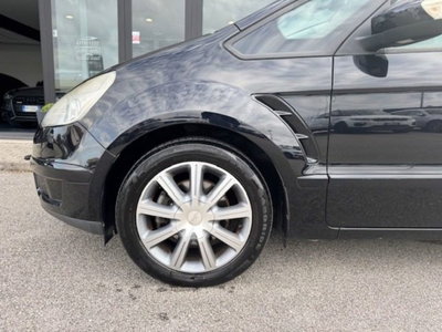 Ford S-Max 2.0 TDCi 140CV Titanium (9)