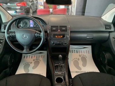 Mercedes-Benz Classe A 180 CDI Elegance (11)
