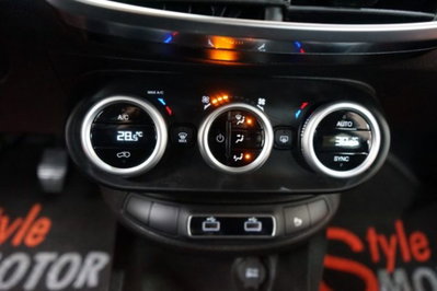 Fiat 500X 1.3 MultiJet 95 CV Red Dolcevita (11)