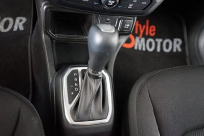 Jeep Renegade 1.5 Turbo T4 MHEV Limited (10)