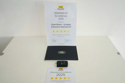Land Rover Range Rover Velar 2.0D I4 204 CV R-Dynamic SE (15)