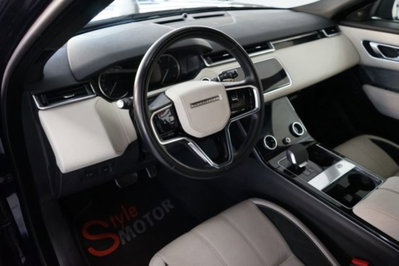 Land Rover Range Rover Velar 2.0D I4 204 CV R-Dynamic SE (9)