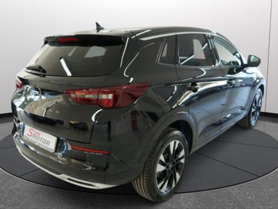 Opel Grandland 1.5 diesel Ecotec aut. Business Elegance (19)