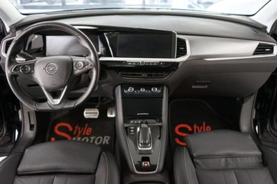 Opel Grandland 1.5 diesel Ecotec aut. Business Elegance (5)