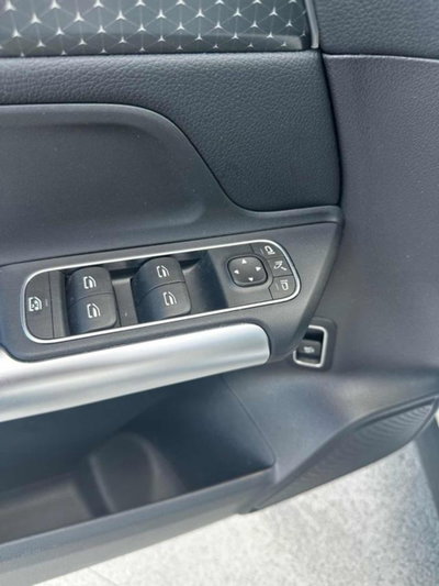 Mercedes-Benz GLA SUV 200 d Progressive Advanced Plus 4matic auto (12)