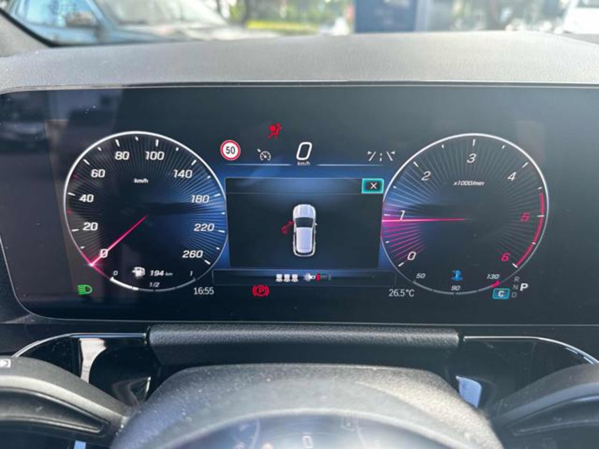 Mercedes-Benz GLA SUV 200 d Progressive Advanced Plus 4matic auto (16)