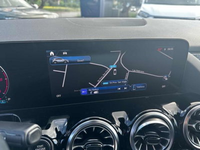 Mercedes-Benz GLA SUV 200 d Progressive Advanced Plus 4matic auto (17)