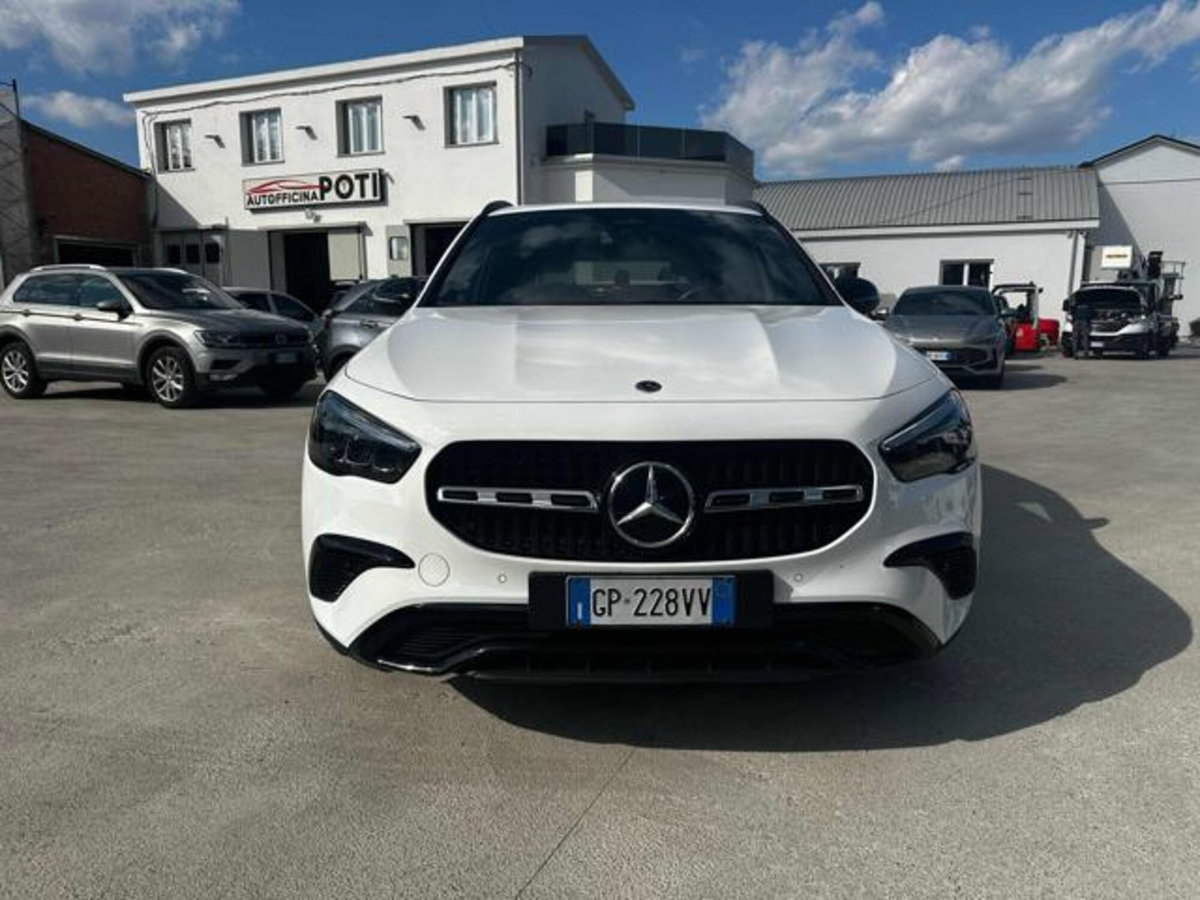 Mercedes-Benz GLA SUV 200 d Progressive Advanced Plus 4matic auto (2)