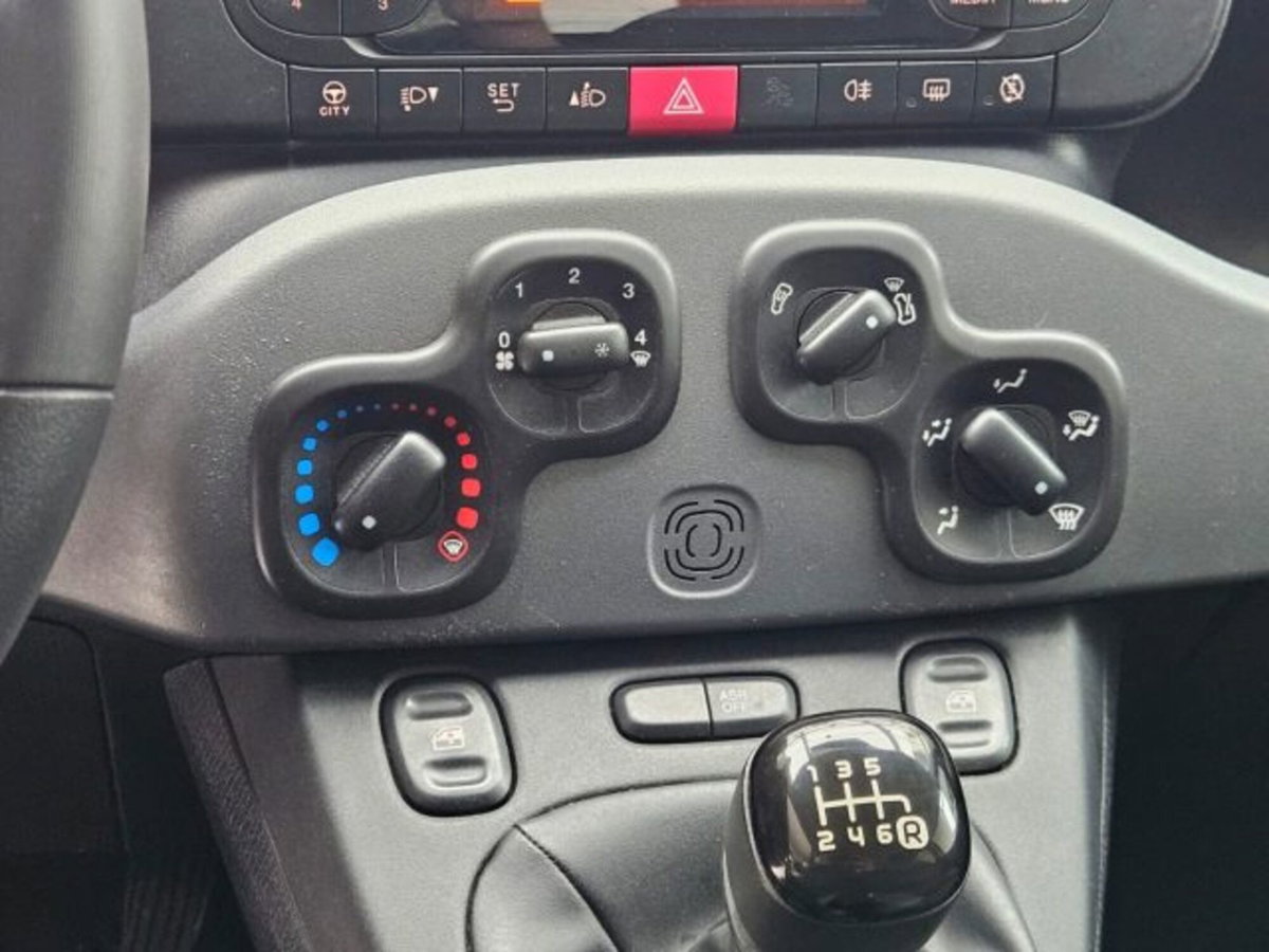 Fiat Panda 1.0 firefly hybrid s&s 70cv 5p.ti (8)