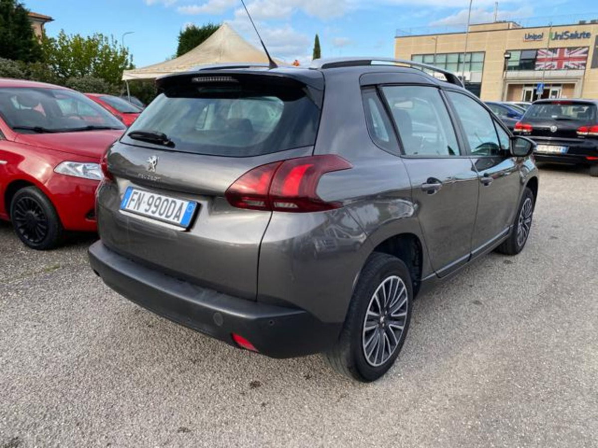 Peugeot 2008 75 Active (2)