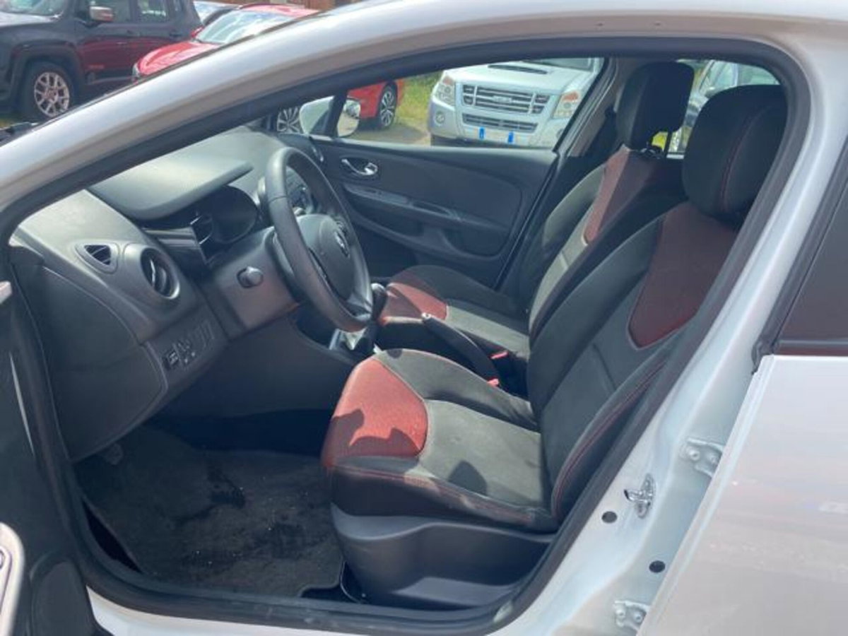 Renault Clio 1.2 75CV GPL 5 porte Live (5)