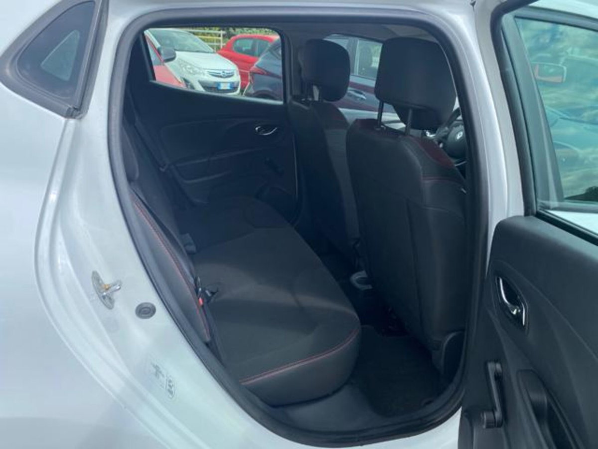 Renault Clio 1.2 75CV GPL 5 porte Live (8)