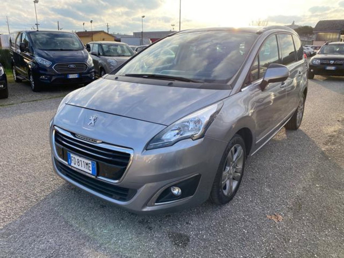 Peugeot 5008 BlueHDi 150 S&S Allure