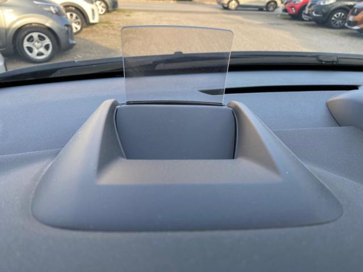 Peugeot 5008 BlueHDi 150 S&S Allure (14)