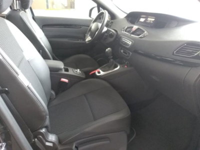Renault Scenic E-Tech Electric 1.5 dCi 110CV Dynamique (16)
