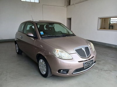 Lancia Ypsilon 1.4 Argento Ecochic GPL