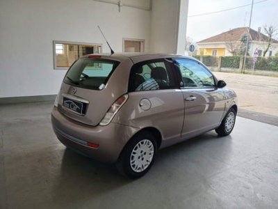 Lancia Ypsilon 1.4 Argento Ecochic GPL (5)