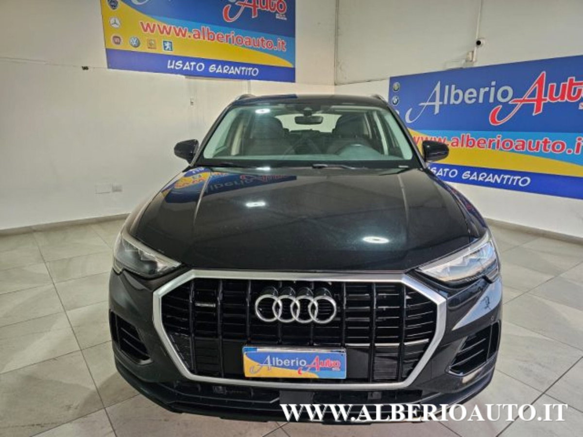 Audi Q3 35 TDI quattro S tronic Business (3)