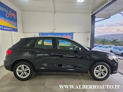 Audi Q3 35 TDI quattro S tronic Business (6)