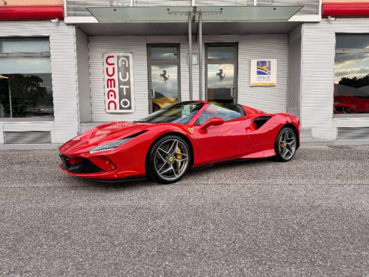 Ferrari F8 Spider F8 Spider