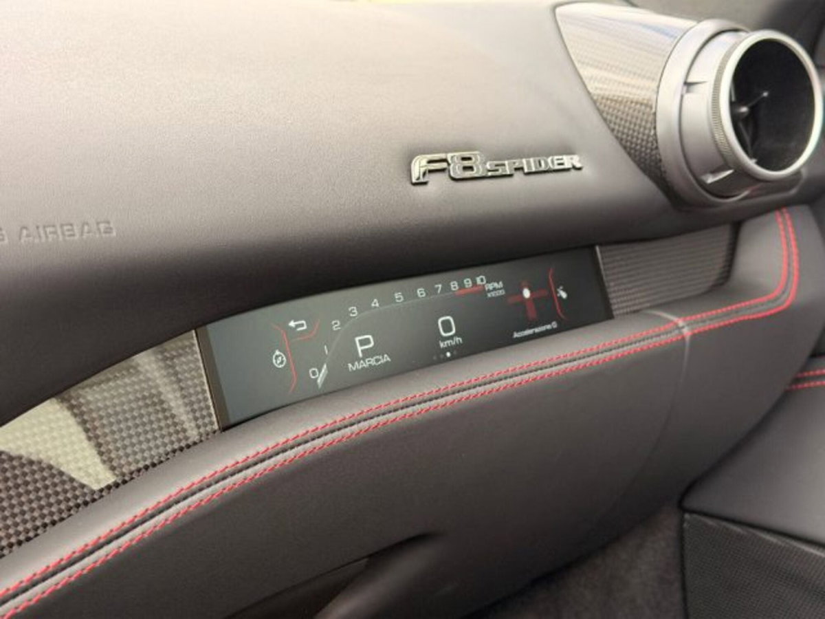 Ferrari F8 Spider F8 Spider (14)