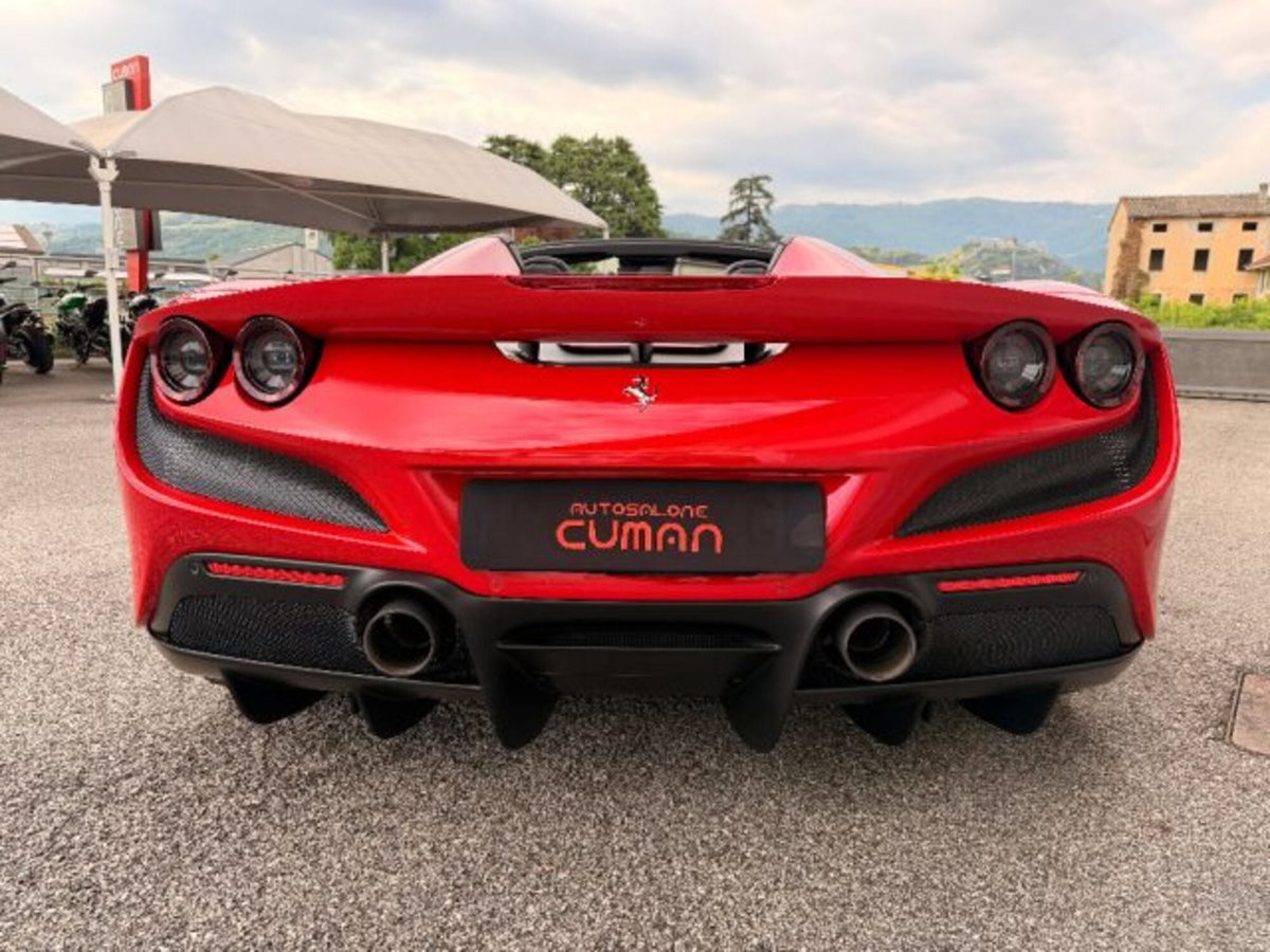 Ferrari F8 Spider F8 Spider (7)