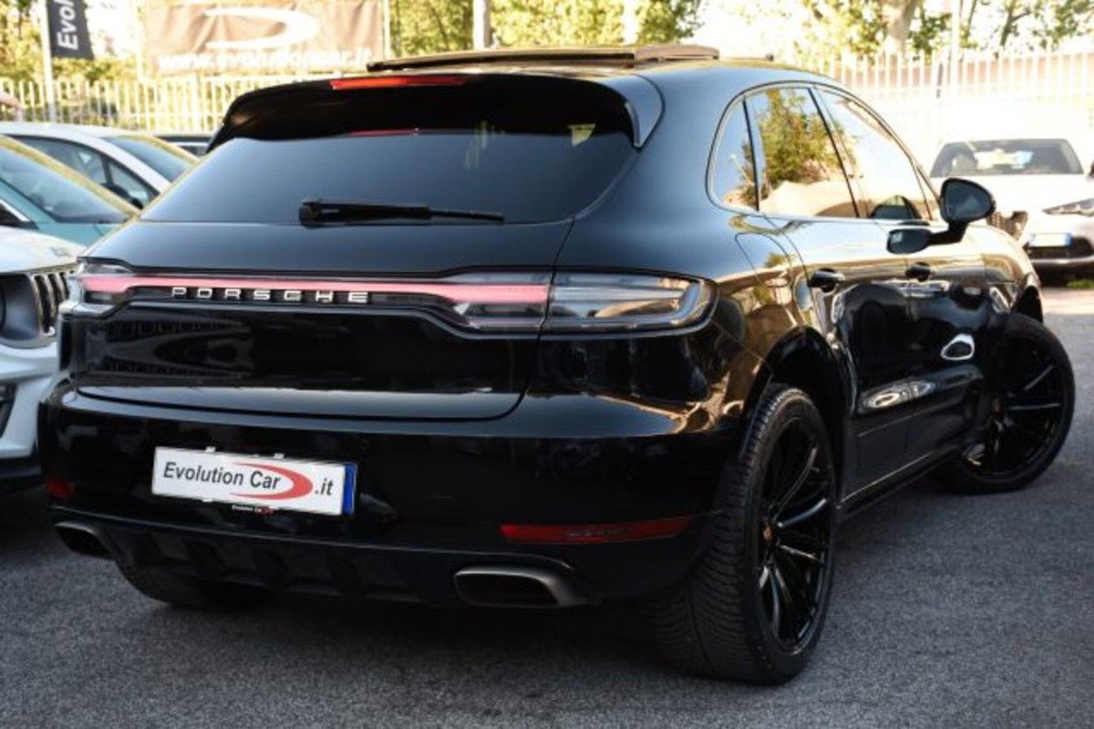 Porsche Macan 2.0 (3)