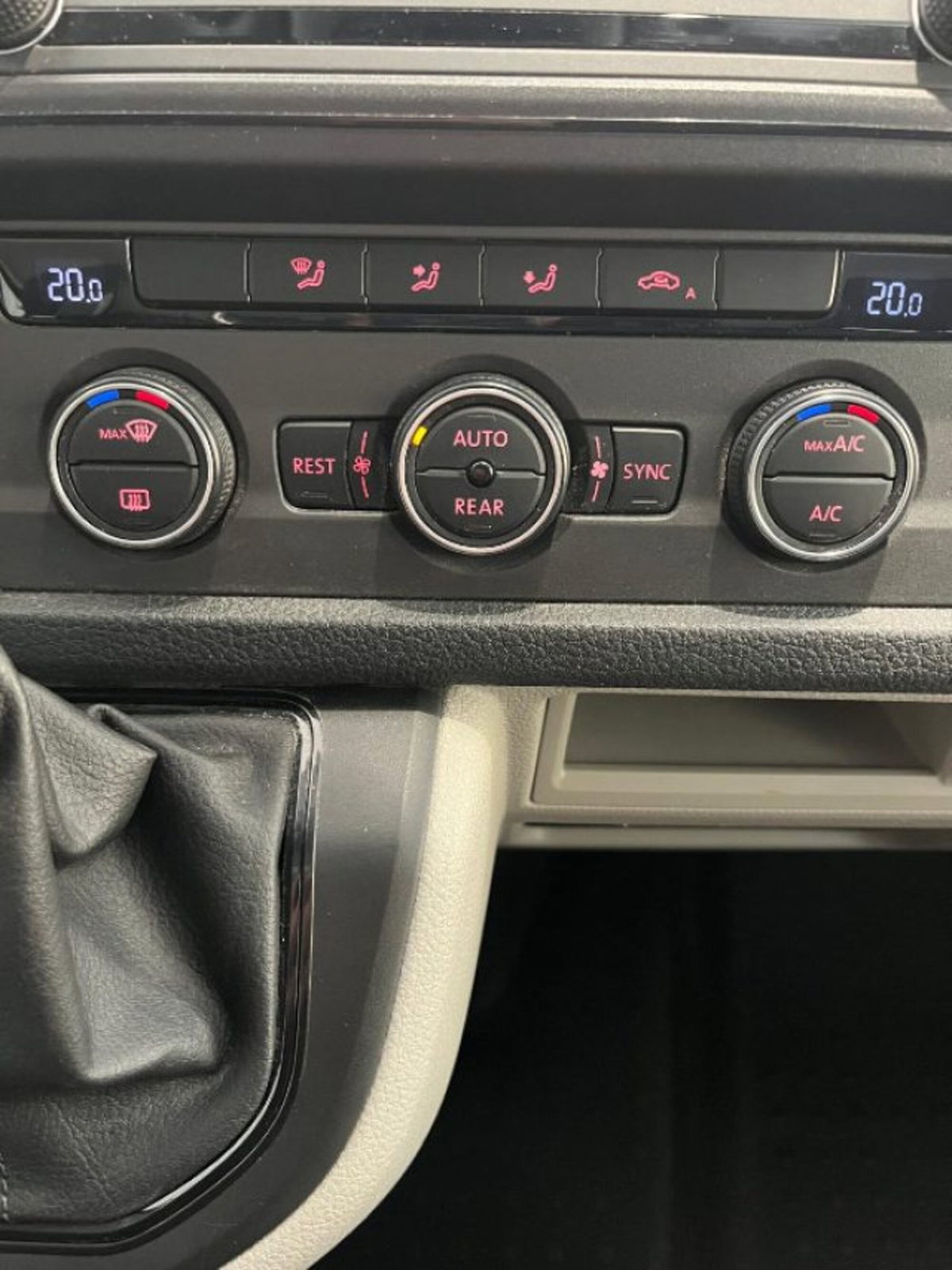 Volkswagen Veicoli Commerciali Caravelle 2.0 TDI 150CV DSG PC Comfortline (18)