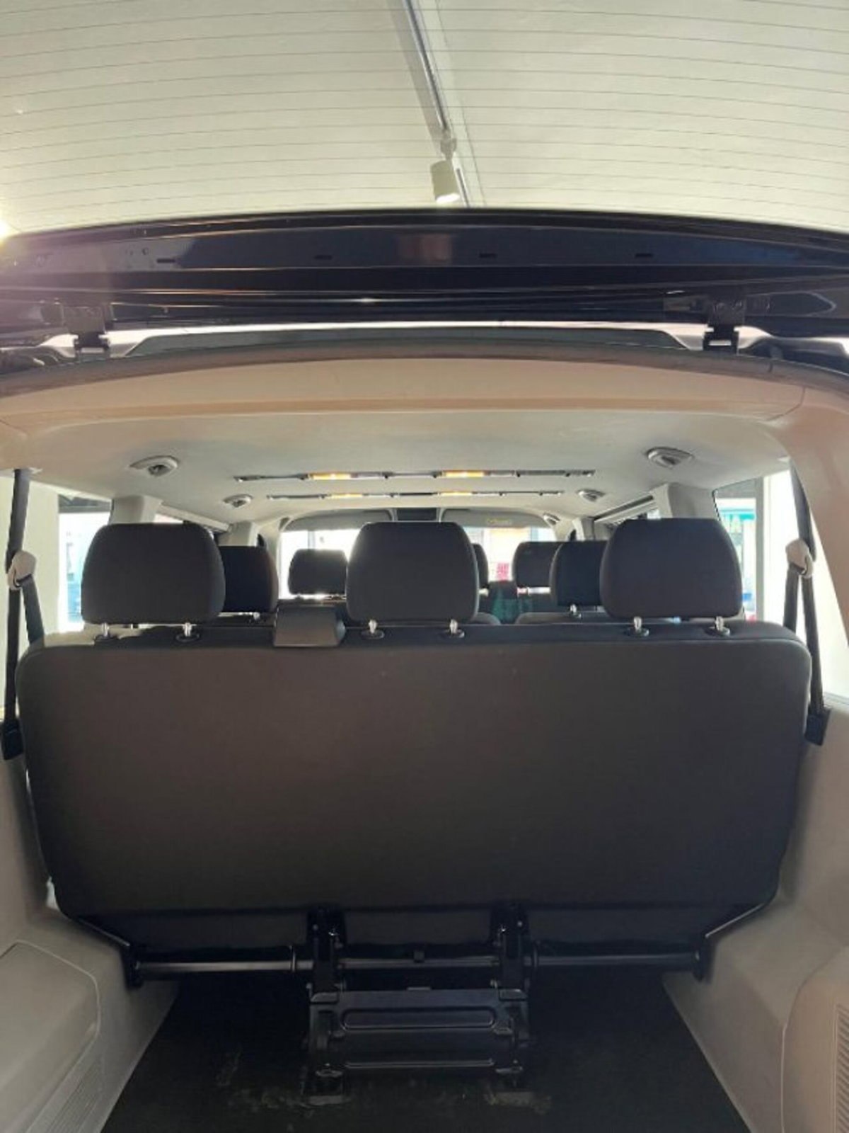 Volkswagen Veicoli Commerciali Caravelle 2.0 TDI 150CV DSG PC Comfortline (8)