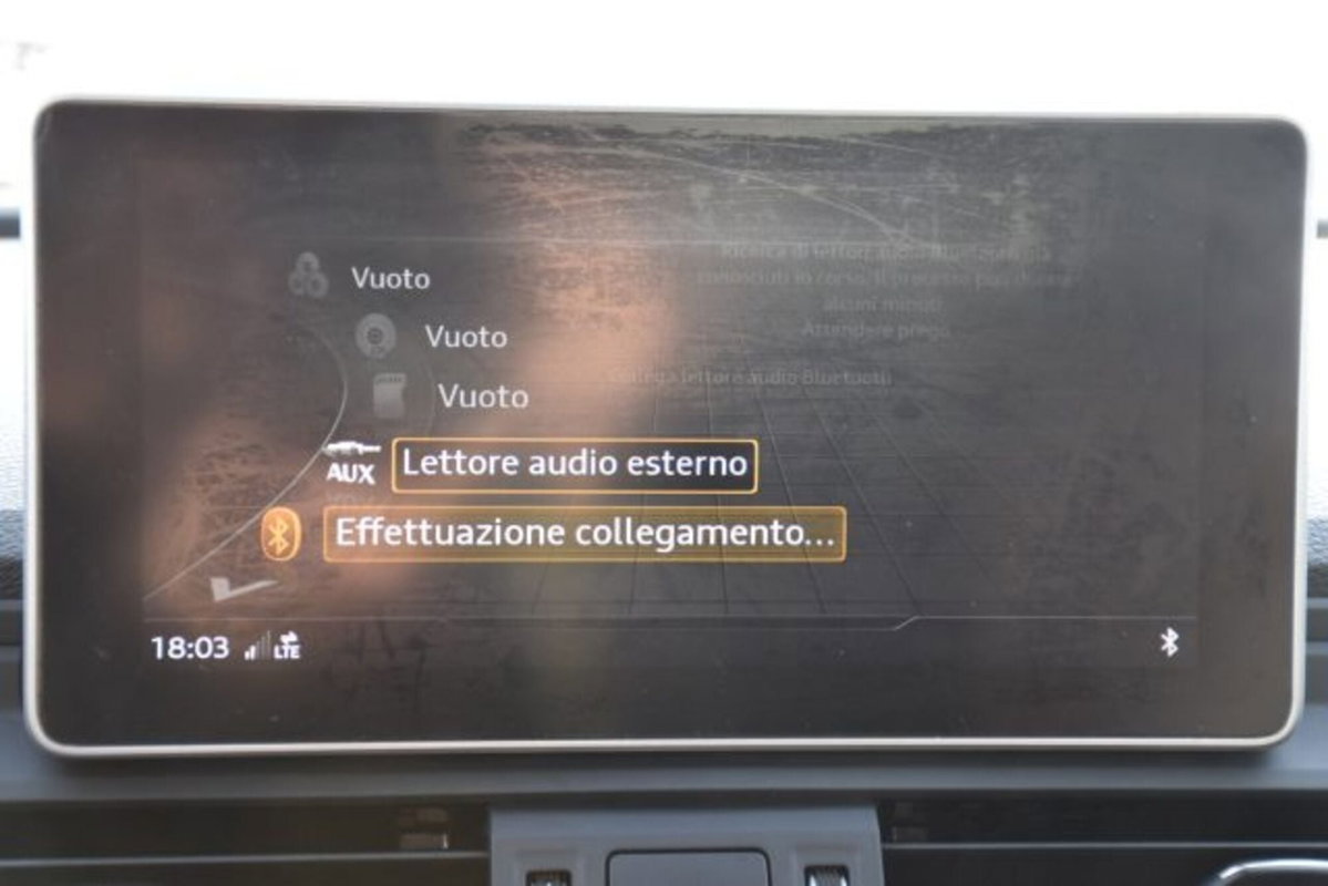 Audi Q5 40 TDI 204 CV quattro S tronic Business Sport (11)