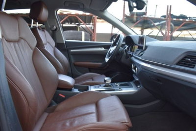 Audi Q5 40 TDI 204 CV quattro S tronic Business Sport (20)