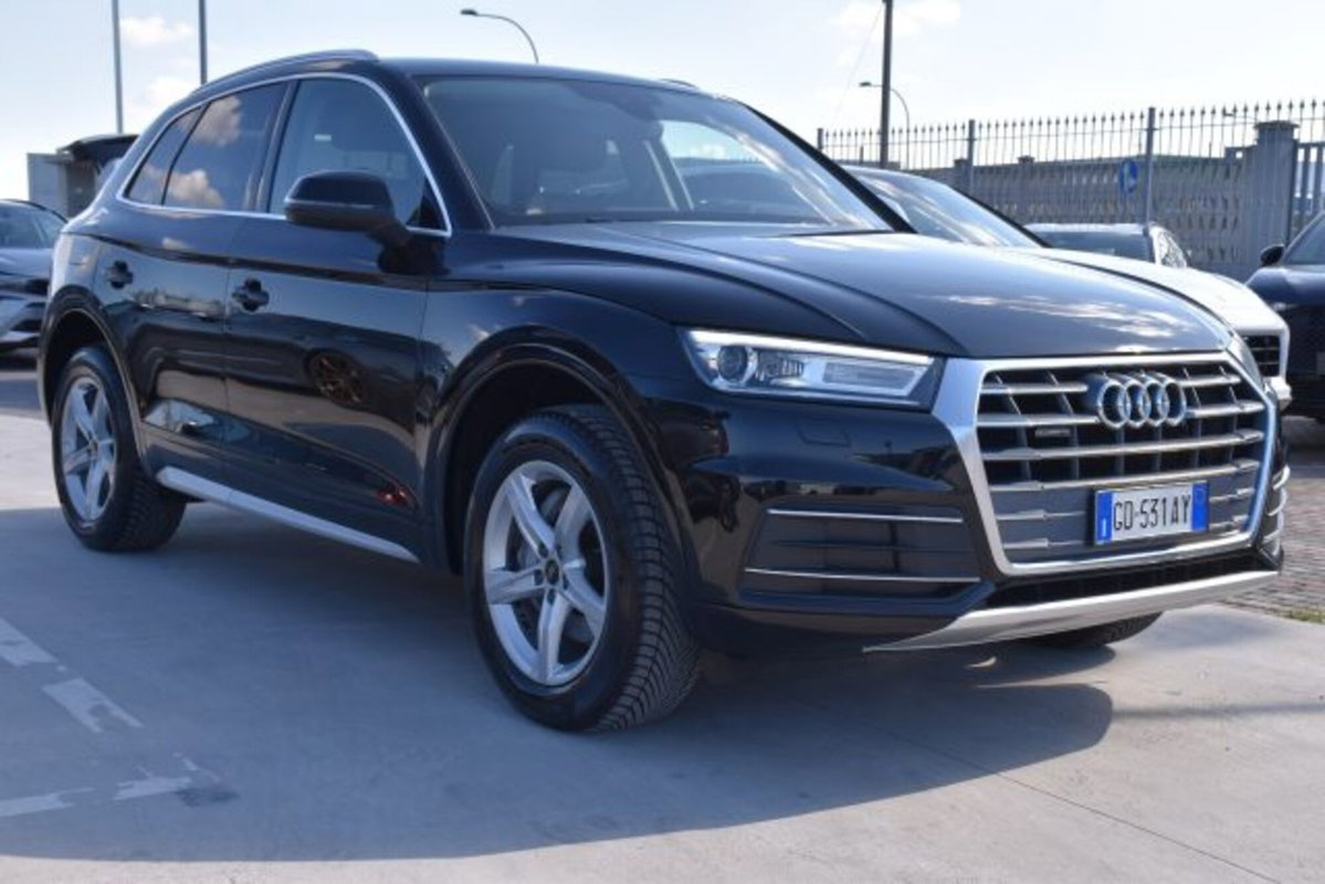 Audi Q5 40 TDI 204 CV quattro S tronic Business Sport (3)