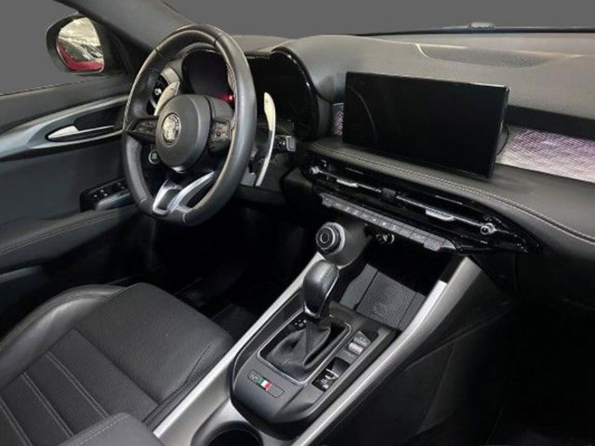 Alfa Romeo Tonale 1.5 hybrid Veloce 160cv tct7 (4)