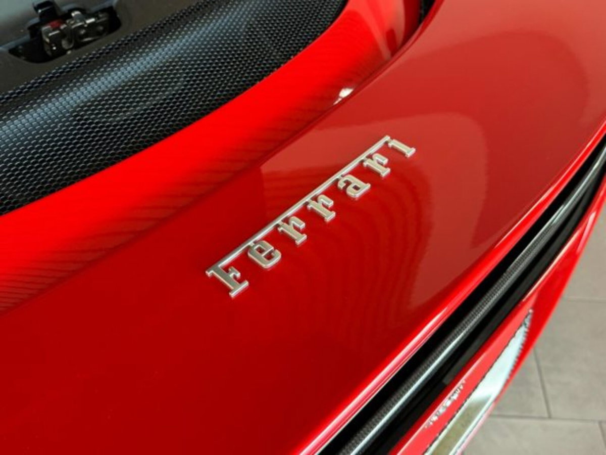 Ferrari 296 Coupé 3.0 GTB (18)