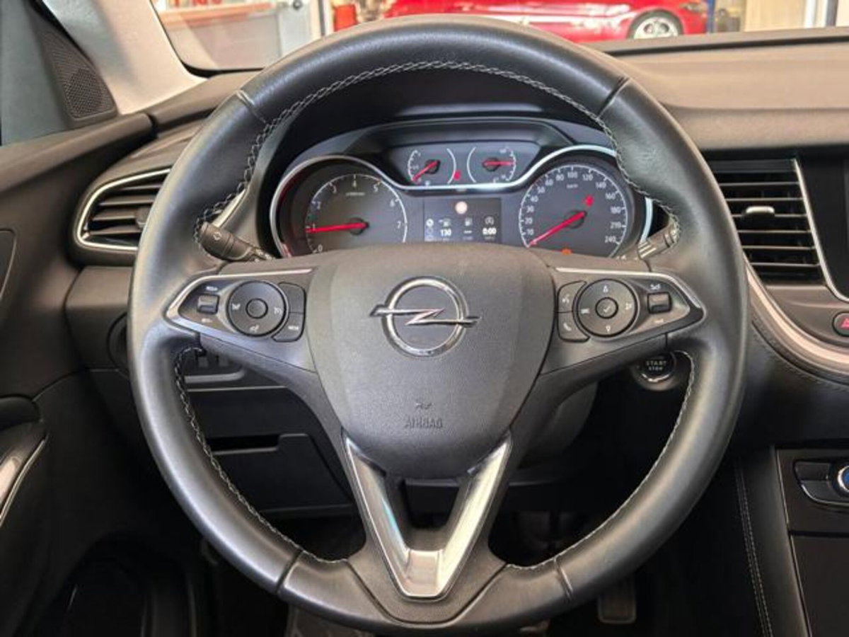 Opel Grandland X 1.5 diesel Ecotec Start&Stop Ultimate (10)