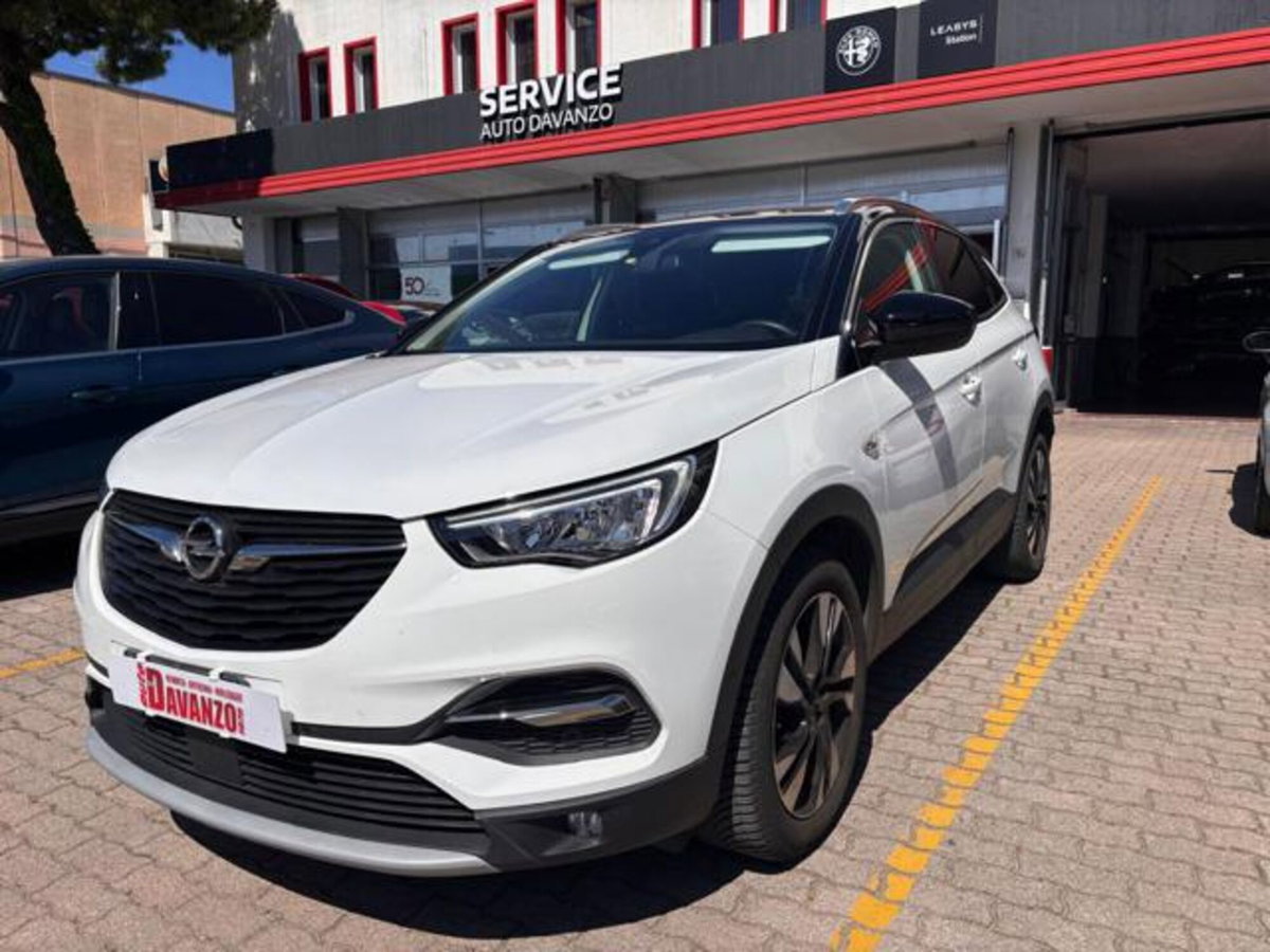 Opel Grandland X 1.5 diesel Ecotec Start&Stop Ultimate (2)